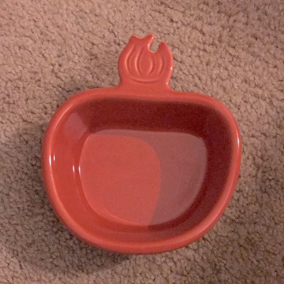 CHANTAL ONION 8-oz. Ceramic Bakeware *Ramekin* - Picture 2 of 8